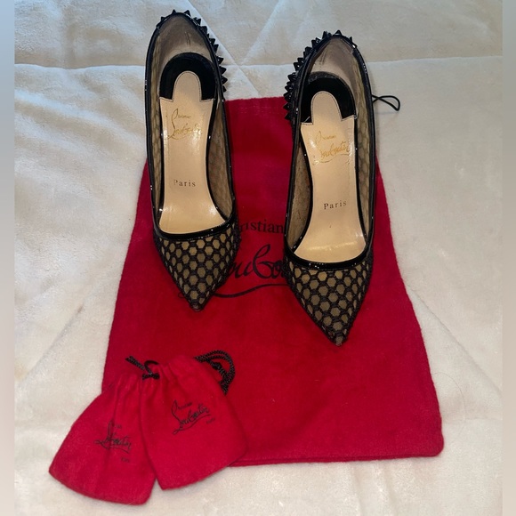 Authentic Christian Louboutin Black Patent/Knot Heel - Picture 2 of 8